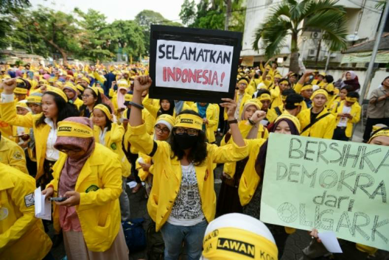 lagi... mahasiswa demo jokowi besar - besaran