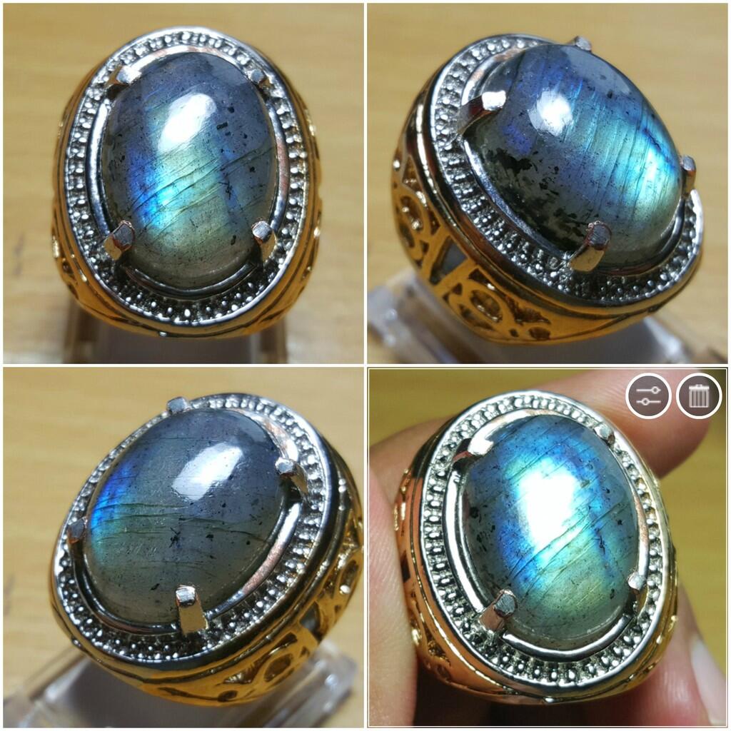 LELANG SUDAH KUDUGA ITU BATU! (FANCY BLUE DIAMOND AND TOP GEMS IN SILVER 925!)