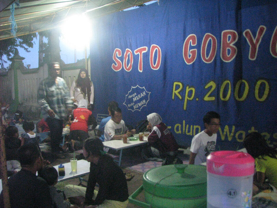 Soto Paling Murah Gansis, Harga Hanya Dua Ribuan! 