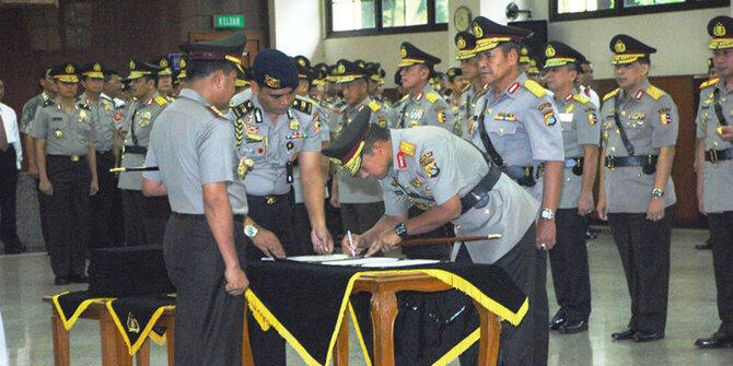 Gara-Gara Foto ini, Kapolda NTB Banyak Dipuji Netizen