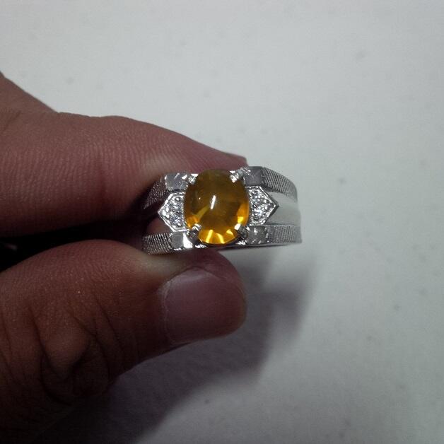 Fire opal cantik