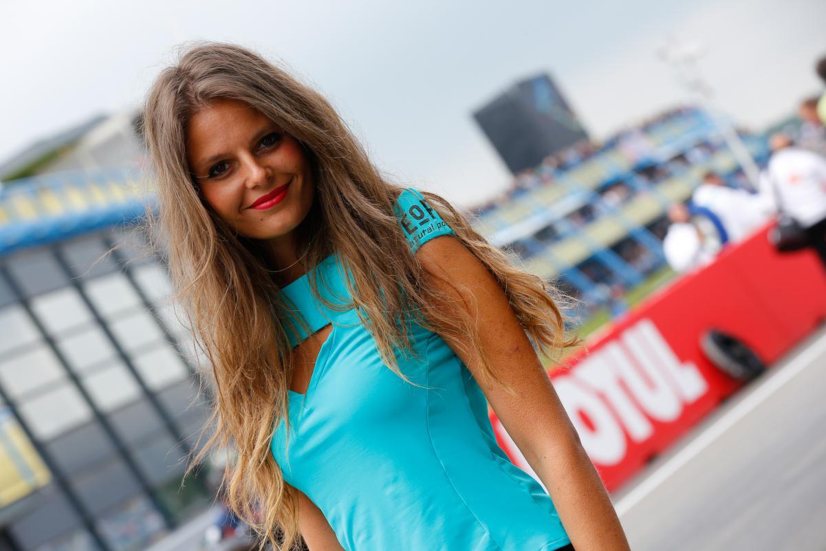 Paddock Girl Moto GP 2015 GP Assen Belanda