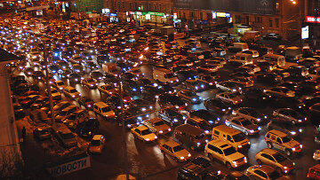 Jangan Bandingkan Macet Jakarta dengan Moscow