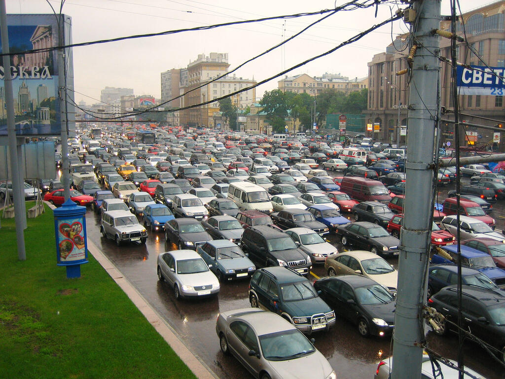Jangan Bandingkan Macet Jakarta dengan Moscow