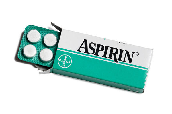 BASMI JERAWAT NAKAL DENGAN ASPIRIN 