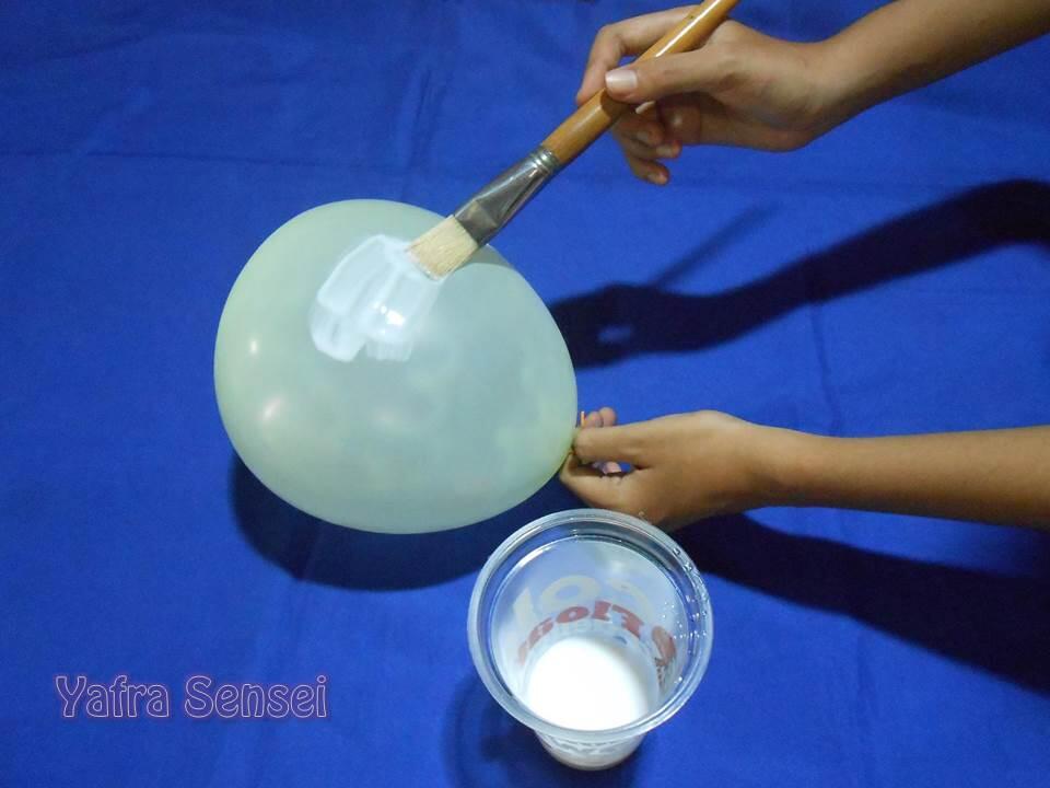 Yuk Membuat Lampion Glow In The Dark