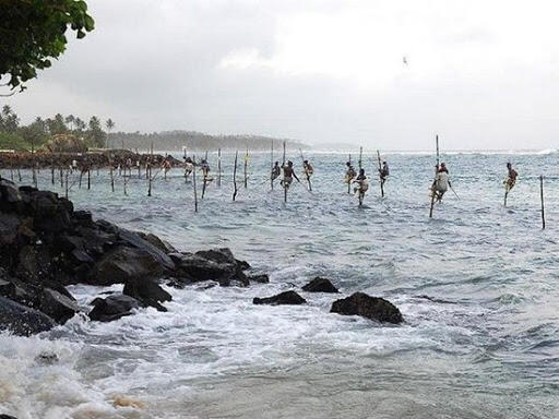 Berani Mencoba?! Cara Memancing Ikan Ala Orang Sri Langka &#91;PICT&#93;