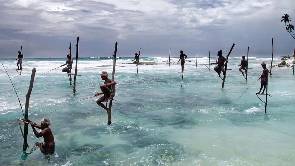 Berani Mencoba?! Cara Memancing Ikan Ala Orang Sri Langka &#91;PICT&#93;