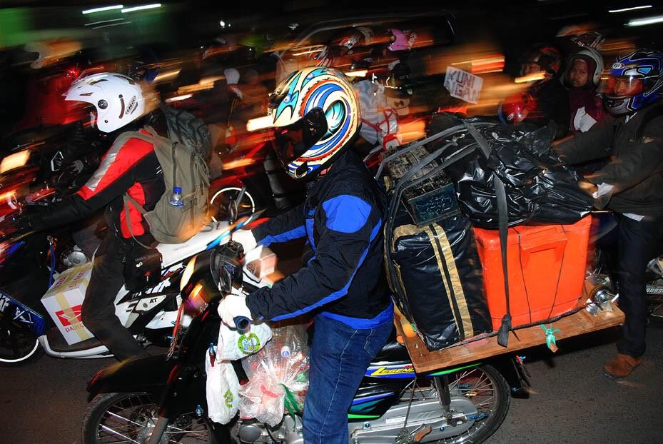 &#91;HOT&#93; Tips Mudik Naik Motor Ala Wotabomba