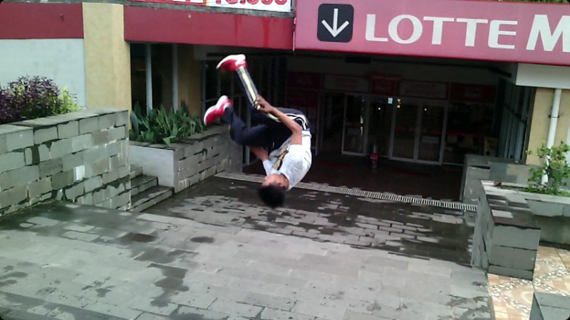 Mengenal apa itu Parkour dan Freerunning