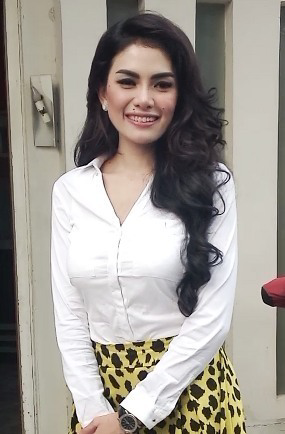 Nikita Mirzani: Vincent dan Cinta Laura Sudah 'Jadian' di Bali