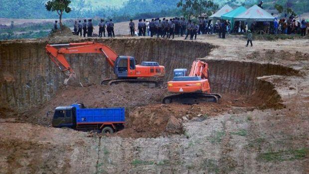 Batu Gamping di Rembang itu Tidak Mengandung Air