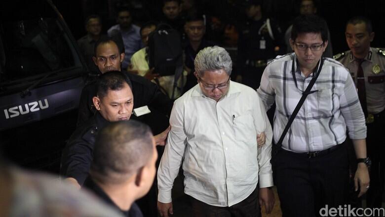 Serakah! Penghasilan Hakim Besar Tapi Masih Tertangkap KPK