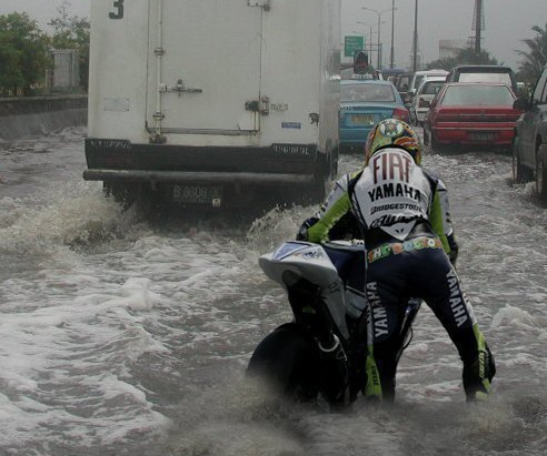 Problem Kendaraan Pribadi Yang Sering Terjadi di Jalan