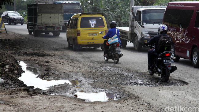 info Mudik : ini Lokasi Kemacetan Lalin di Jalur Tengah Jabar gan