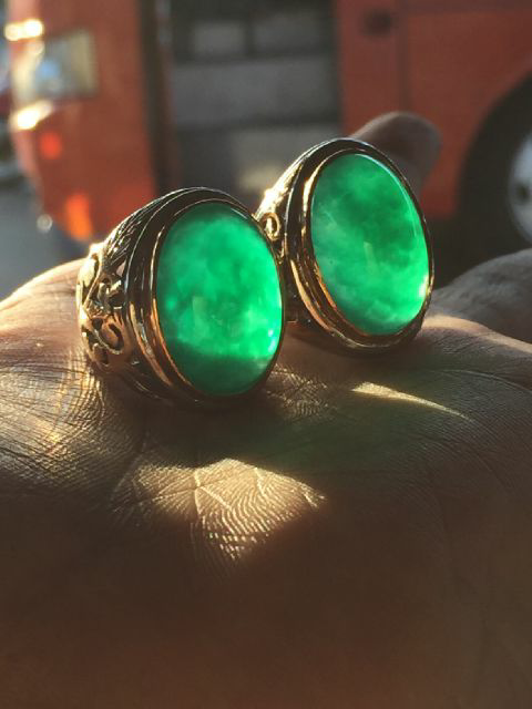 bacan doko sepasang