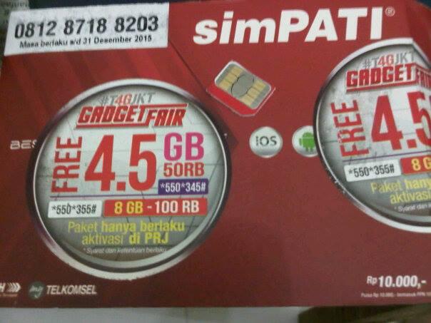 Counter Resmi Telkomsel Di depan gate D selama even PRJ menjual paket expired