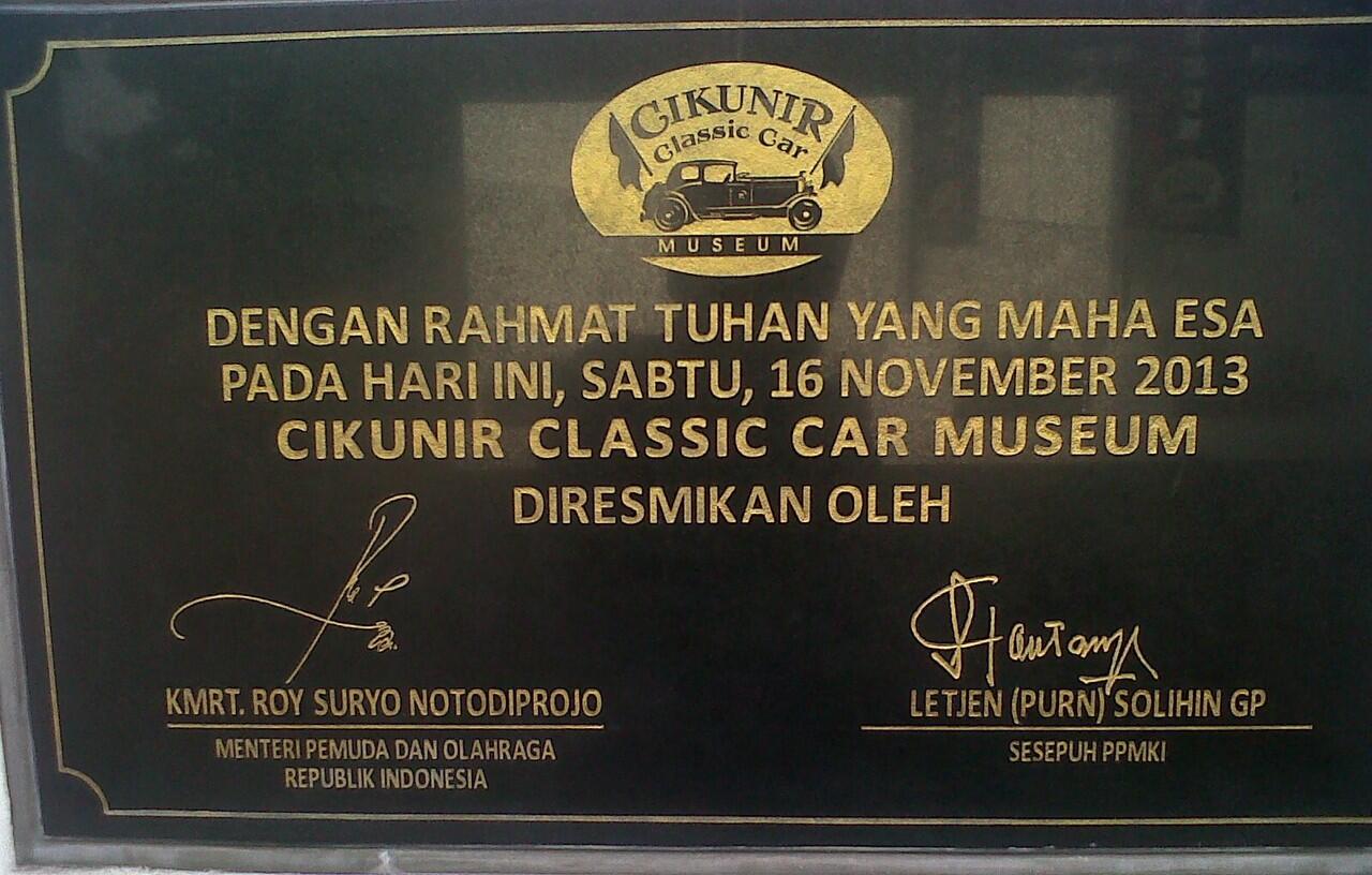 MUSEUM CLASSIC CAR DI CIKUNIR, BEKASI