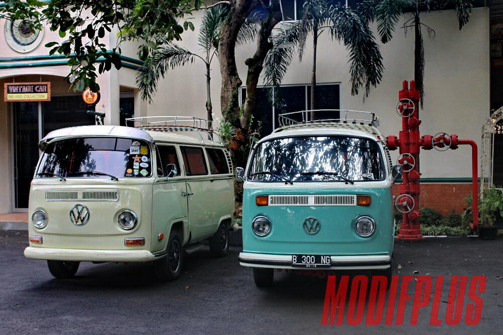 MUSEUM CLASSIC CAR DI CIKUNIR, BEKASI