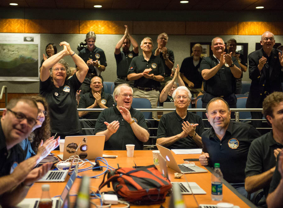 Pesawat New Horizons akhirnya sebentar lagi mencapai Pluto !