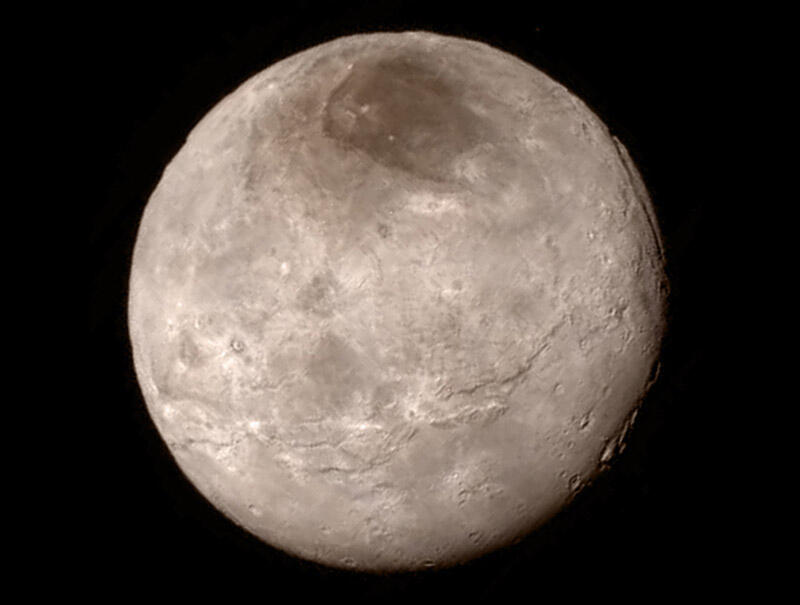 Pesawat New Horizons akhirnya sebentar lagi mencapai Pluto !