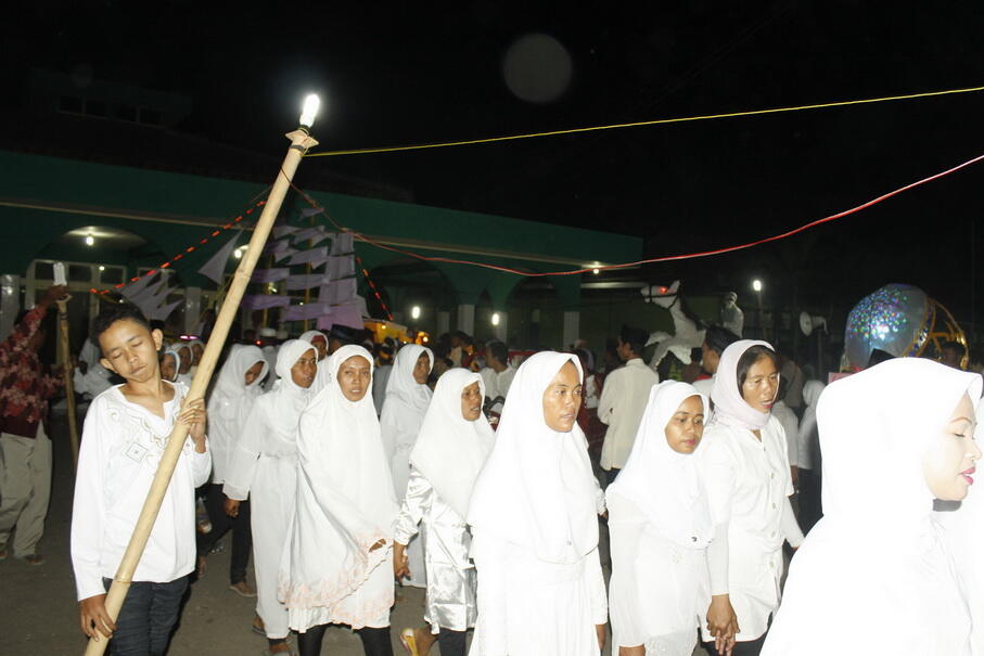 KEMERIAHAN TAKBIR KELILING DI KAMPUNG ANE &#91;PIC BWK INSIDE&#93;