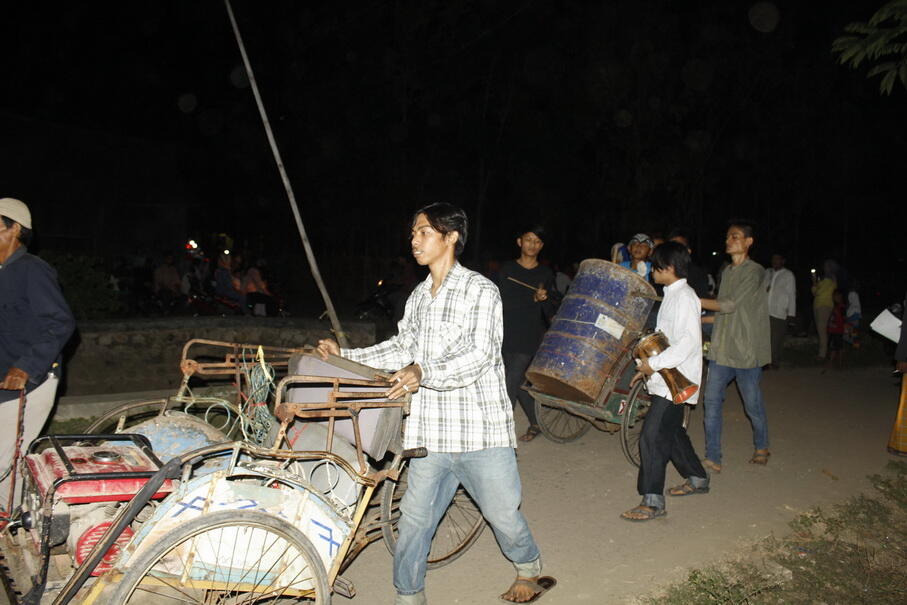 KEMERIAHAN TAKBIR KELILING DI KAMPUNG ANE &#91;PIC BWK INSIDE&#93;