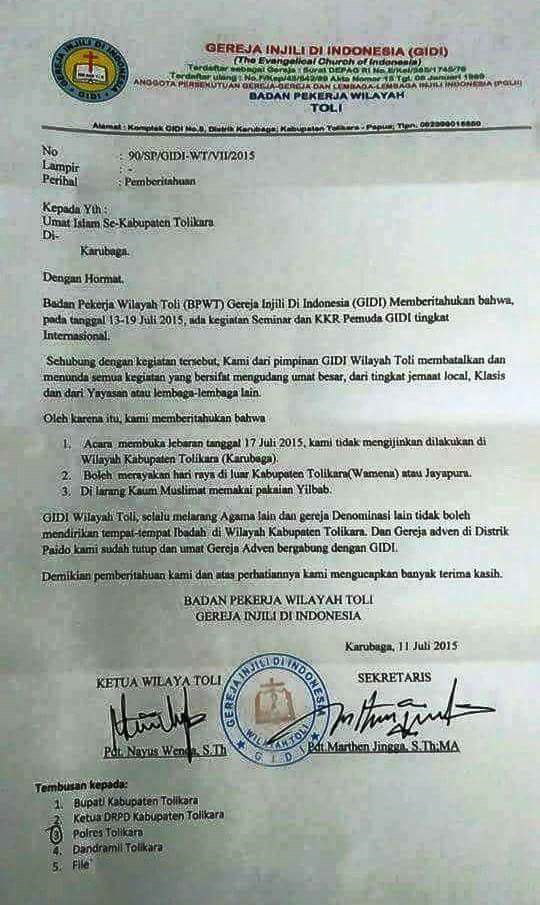 kristen papua membakar masjid saat sholat ied