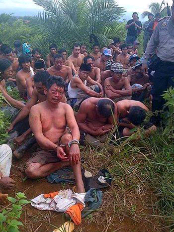 PETANI TUNTUT HAK TANAH, BERBUAH PUKULAN DARI POLISI