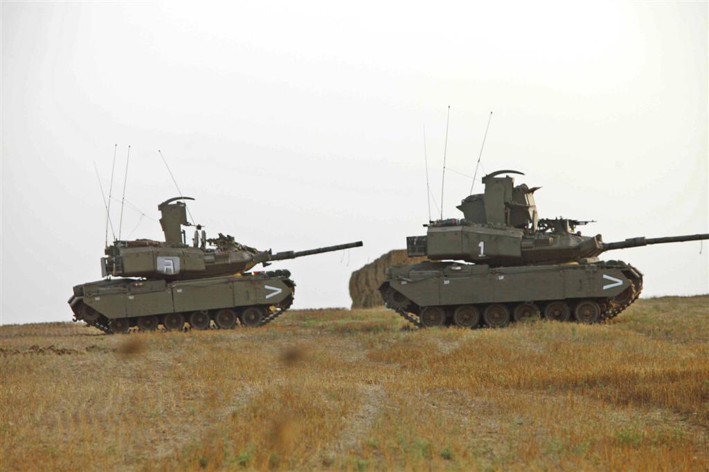Israel Akhirnya Resmi Perkenalkan &quot;Pereh&quot; ATGM Launcher Tank