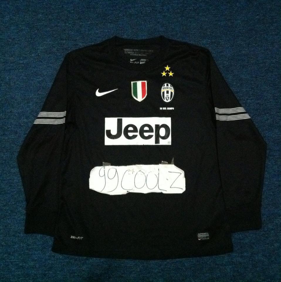 WTS. Jersey Retro Juventus Away 12/13 Longsleeve