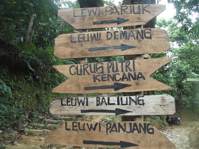 &#91;FR&#93; OneDayTrip™ - Tracking River Curug Putri Kencana