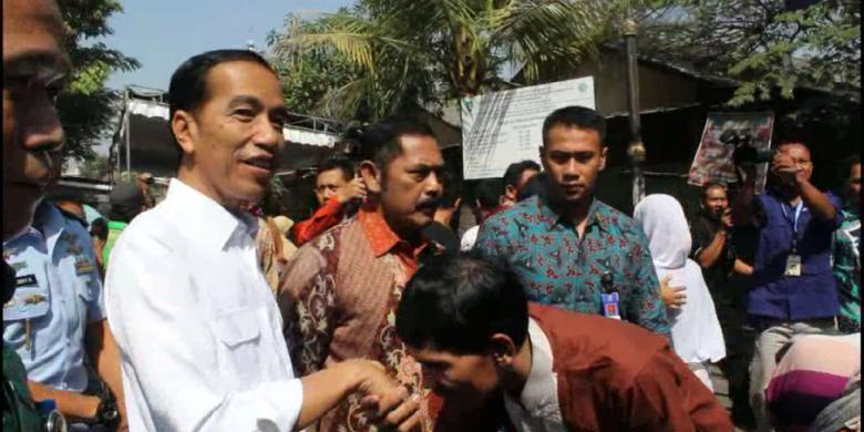 Sutradara &quot;Comic 8&quot; Senang Filmnya Ditonton Jokowi