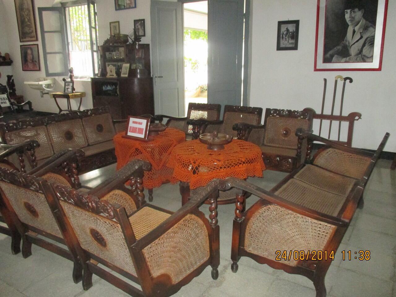 Berkunjung ke Istana Gebang Rumah Masa Kecil Bung Karno