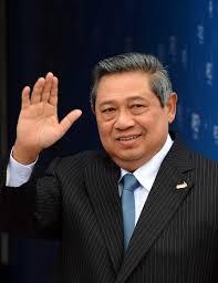 Gan ini SBY ngapain malam ini kumpulin menteri di era dia??????