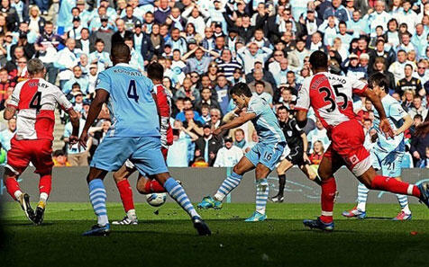 20 Foto Paling Tak Terlupakan Dalam Sejarah Sepakbola