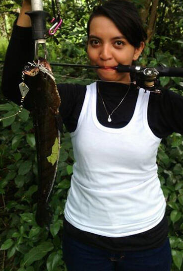 FR KFC Lady Angler VIA Bait Casting