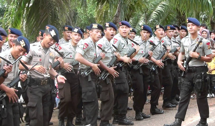 &#91;DITOLAK&#93; Brimob Minta Dilatih oleh Kopassus, TNI: Nggak Boleh, Raider Berperang