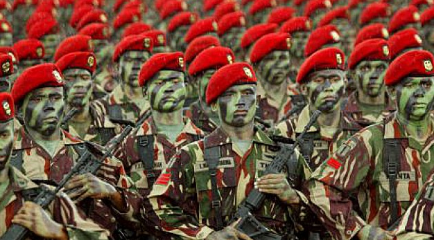 &#91;DITOLAK&#93; Brimob Minta Dilatih oleh Kopassus, TNI: Nggak Boleh, Raider Berperang