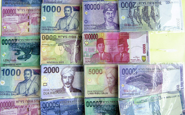 MASUP BRAY! ANE ABIS NAMPOLIN BAPAK2 TUKANG INPESTASI BODONG