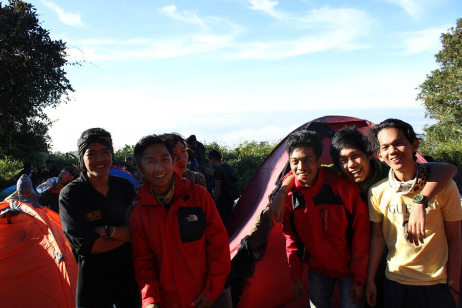 &#91;CATPER&#93; Menikmati Keindahan Mt. Kerinci, puncak pulau Sumatera.