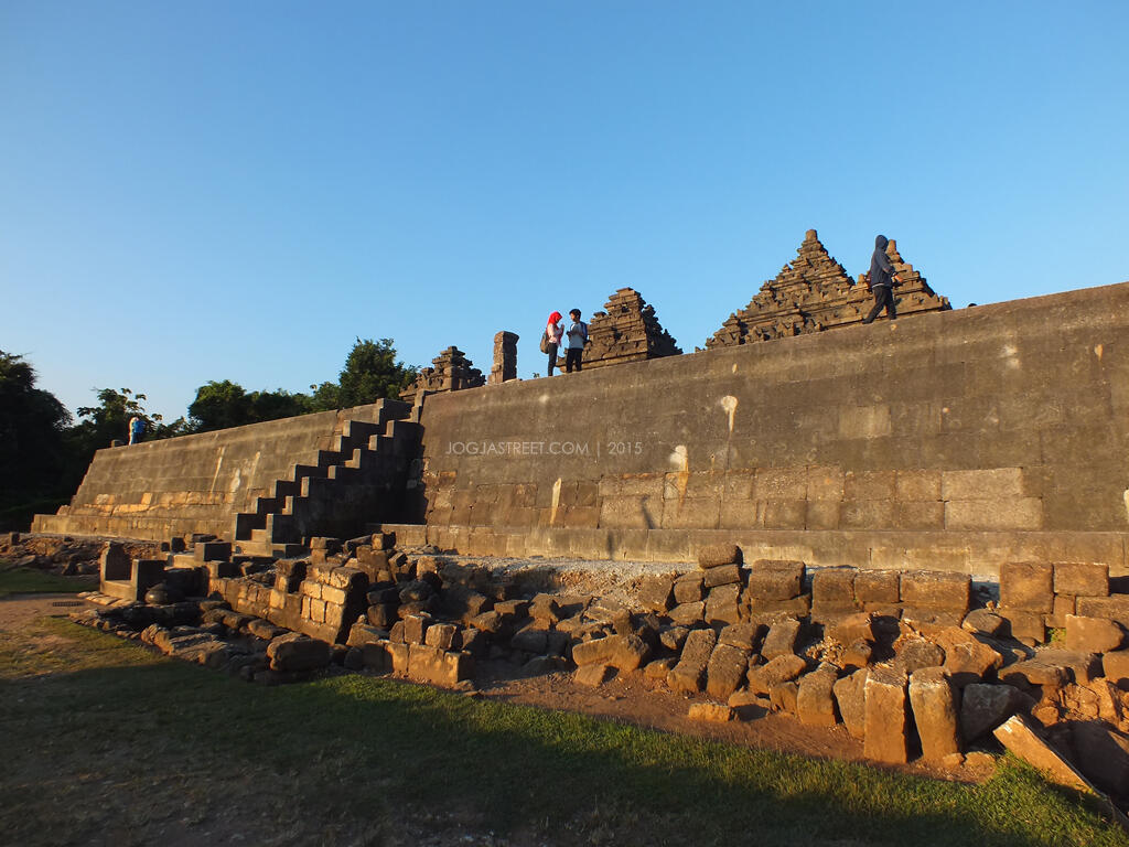 Candi - Candi Indah nan Eksotis yang tersembunyi di kawasan Jogja