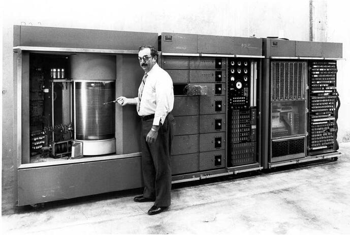 Fakta menakjubkan tentang evolusi hard disk drive (sejarah komputer).