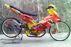 Jangan Sembarangan Memperbesar Ukuran Ban Sepeda Motor