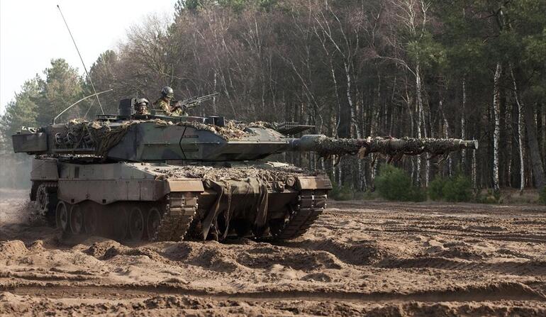 Belanda Cari Pembeli Untuk Sisa 15 Unit Tank Leopard 2A6