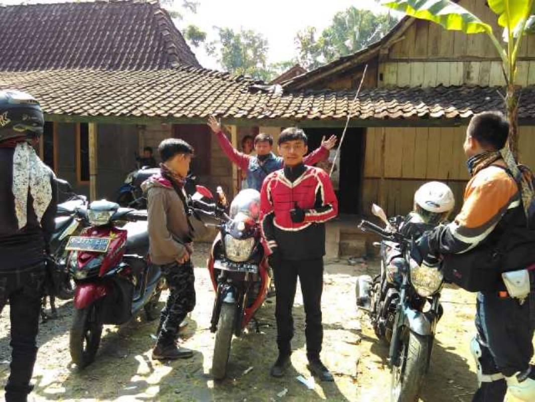 Touring jelajah Jawa Tengah - D.I.Y