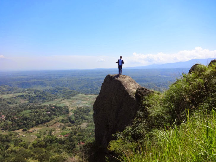 Gunung BEDES : Destinasi wisata photografi di Kota Ponorogo