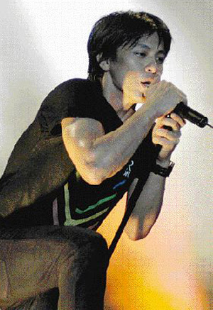 Perubahan ariel noah (peterpan)