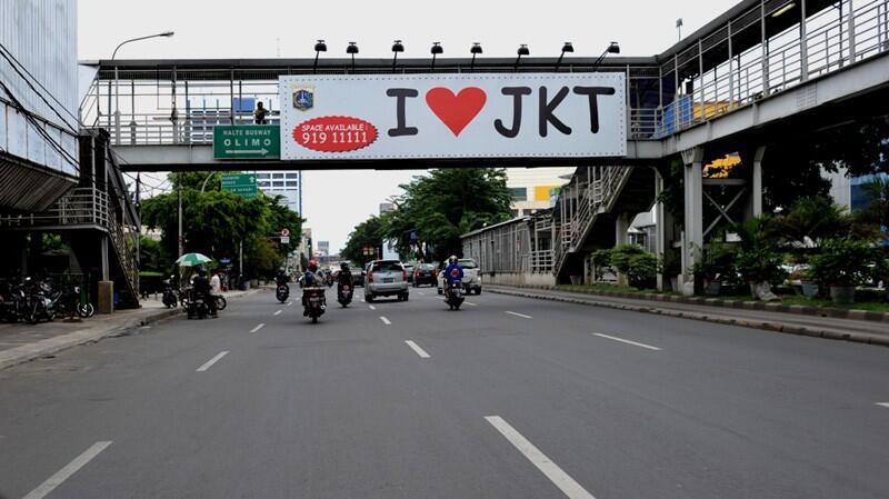 Gerakan sadar diri tidak membuang sampah sembarangan di Jakarta