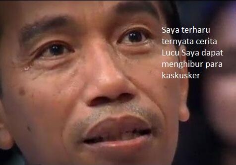 (HOT) Cerita Lucu di Balik Sarung Jokowi Saat Pembukaan Muktamar NU